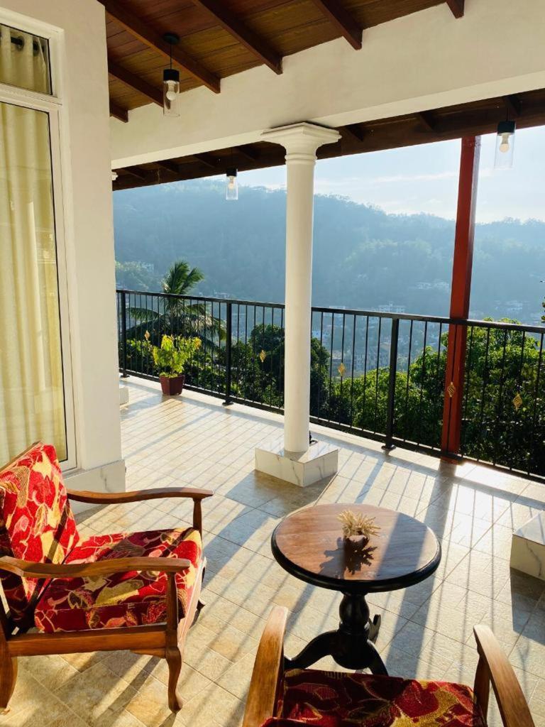 Kandyan View Homestay -Foreign Eksteriør bilde